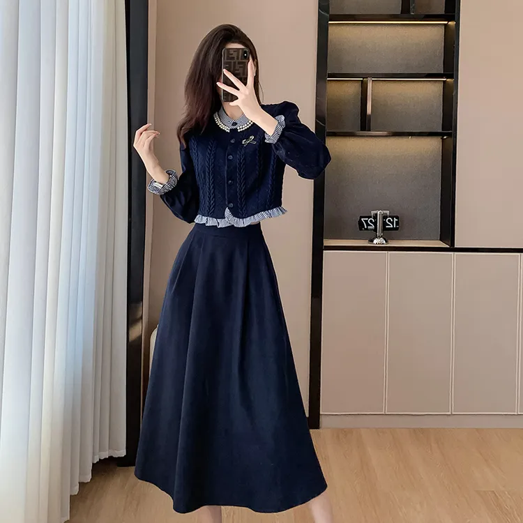 秋装减龄一整套穿搭两件套女2025新款独特上衣高腰半身裙洋气套装