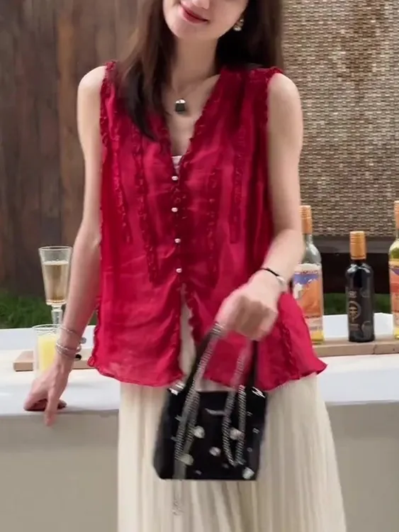 欧货复古设计小众拼接木耳花边红色V领无袖上衣女2025年夏季新款