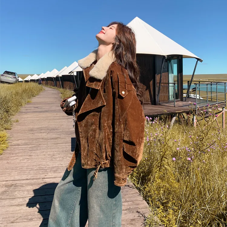 复古工装风羽绒服女2025冬季新款小众ins风韩版炸街90白鸭绒外套