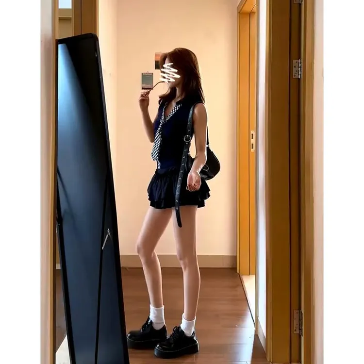 2025夏季新款女韩系穿搭修身V领领带无袖上衣气质高腰褶皱半身裙