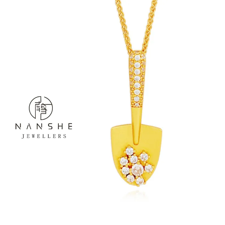 NANSHE/南奢 爆闪金色小铲子项链L997