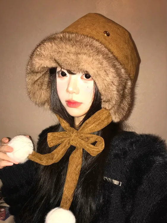 麂皮绒加厚护耳绑带拉法帽女秋冬季保暖雷锋帽桶帽女冬季帽子女