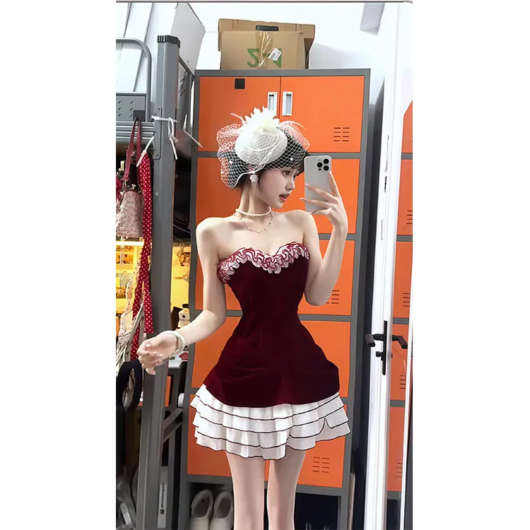 法式花边拼接抹胸连衣裙女夏季丝绒修身礼服短裙纯欲收腰蛋糕裙子