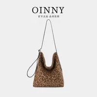 OINNY-【入秋好物】复古时尚感豹纹皮反绒单肩斜挎托特包8855-