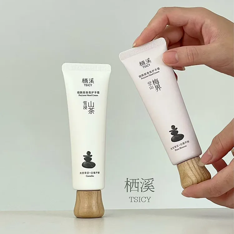 栖溪烟酰胺香氛护手霜高级留香清爽不油腻补水保湿手霜花香木质调