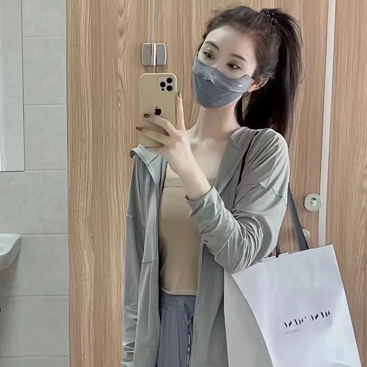 运动显瘦冰丝夏季防晒衣女户外轻薄款外套防紫外线透气凉感防晒服