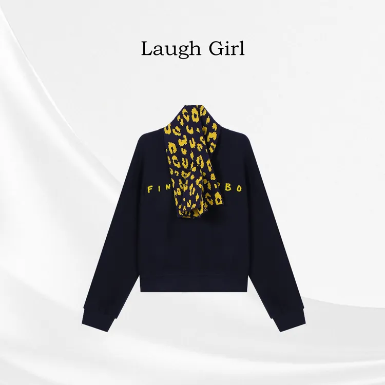 楚楚君 Laugh girl【调性卫衣】德绒立体绒感字母宽松卫衣VL55037J