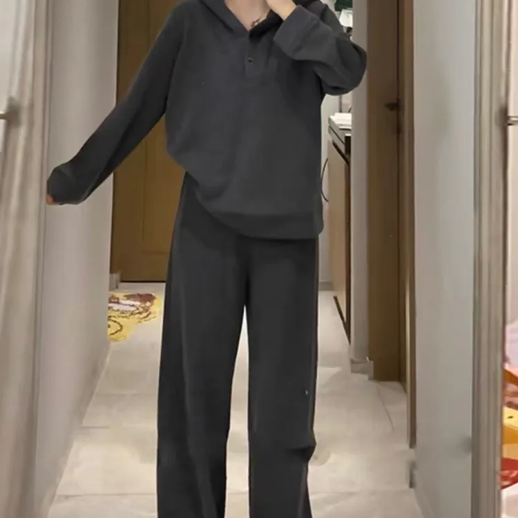 “在一个链接”宁宁怒推高级感连帽上衣+窄版阔腿裤时尚两件套装