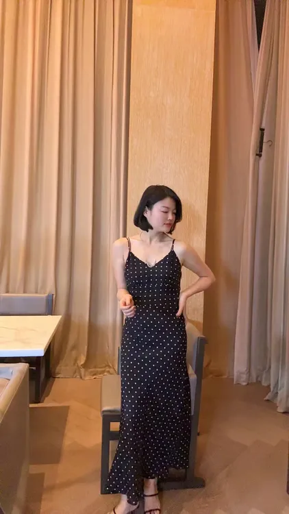 TANTAN  真丝 气质波点时尚吊带裙  XD 2341