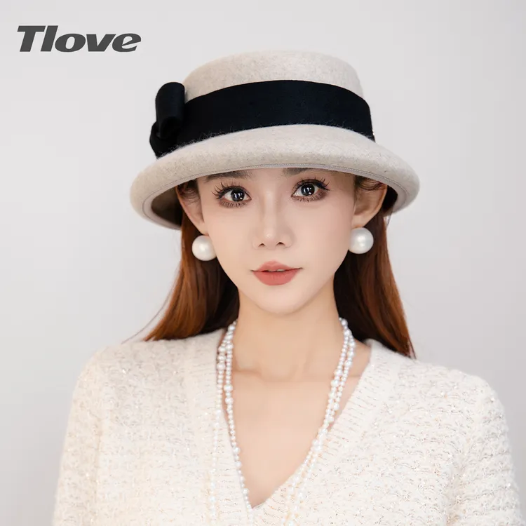 9332年秋冬季新品气质礼帽优雅法式复古保暖百搭赫本风帽子