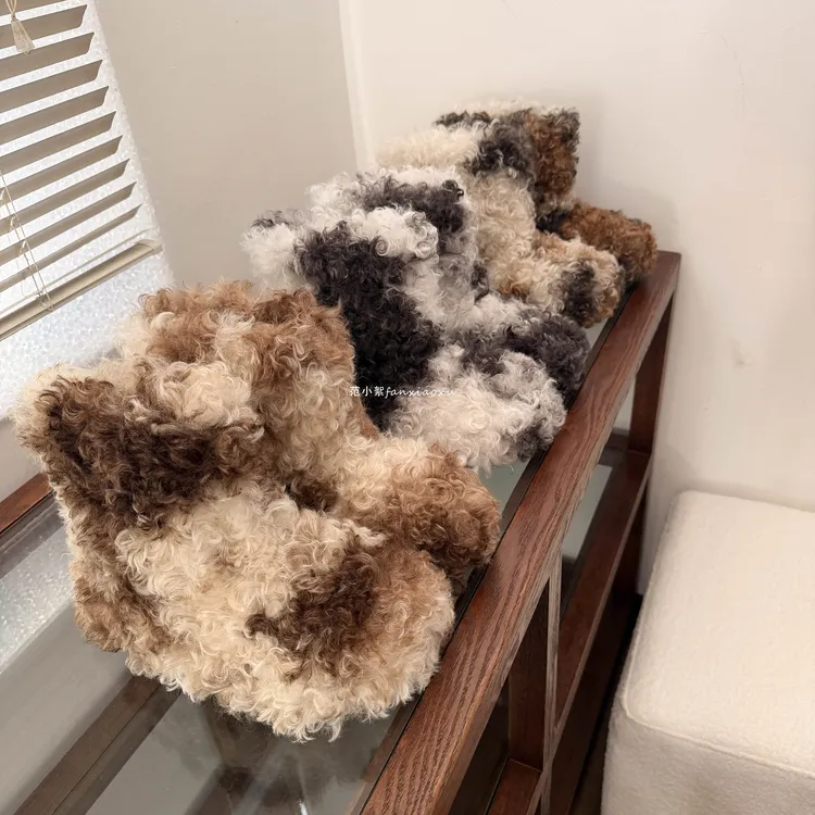 2025年冬季新品羊毛一体可爱抽象美拉德色系小狗卷毛鞋可爱雪地靴