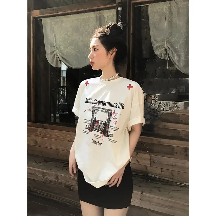 夏季新款穿搭纯棉短袖t恤女学院风涂鸦设计感休闲风百搭显瘦圆领