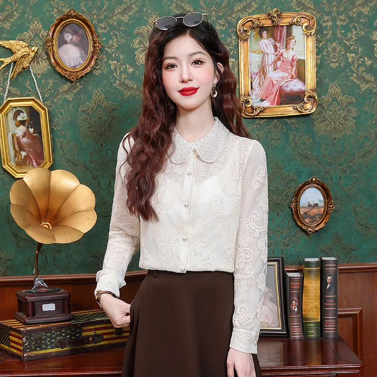 法式重工钉珠翻领蕾丝衬衫女2025春秋新款小香风气质长袖小衫上衣