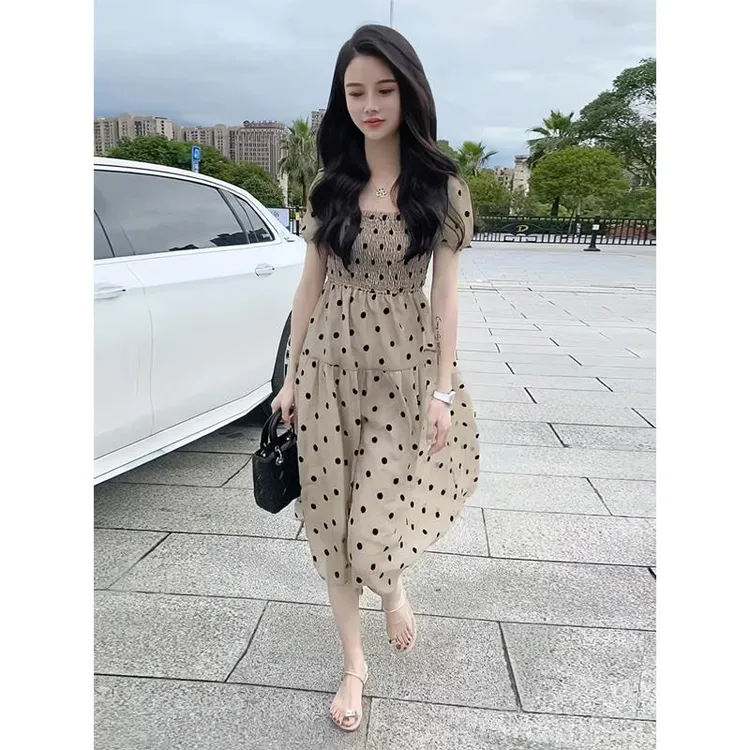 设计感连衣裙女2024夏季新款收腰显瘦小个子薄款气质绝美波点裙子