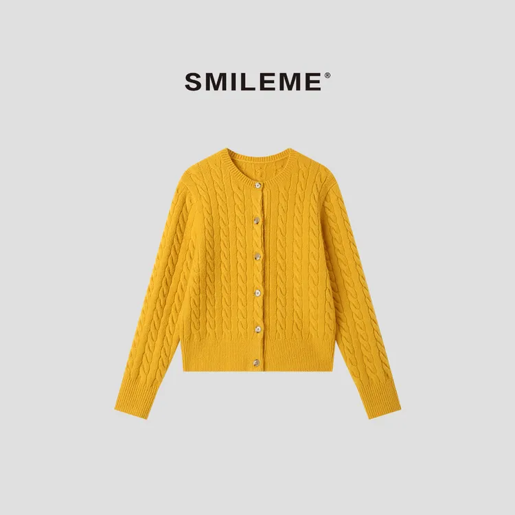 3-SMILEME【美好时光】秋冬慵懒高级气质通勤毛织开衫外套R5377018