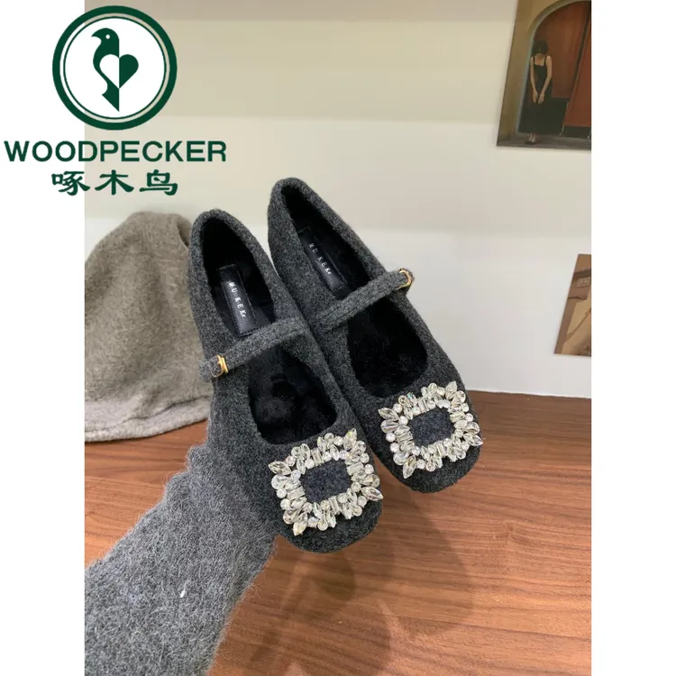 啄木鸟法式水钻3CM灰色内增高加绒玛丽珍鞋女秋冬厚底毛毛豆豆鞋
