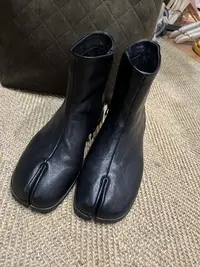 YYOUHAN 2025秋款小众设计极简休闲分趾鞋百搭时尚靴子 2509C5916