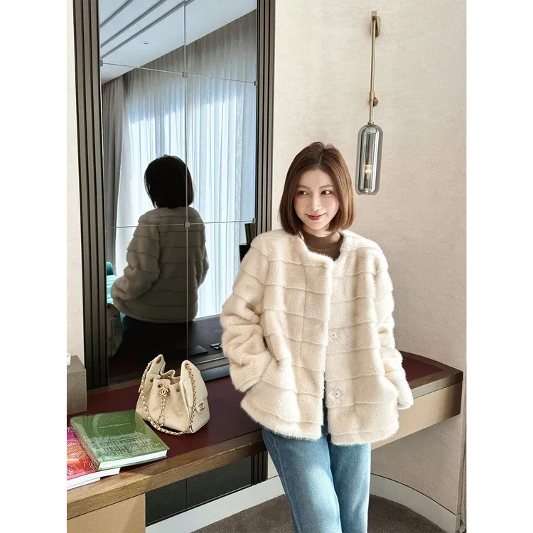 【唐悠悠】宽条狐貂仿貂毛环保皮草毛毛外套女新款设计感宽松上衣