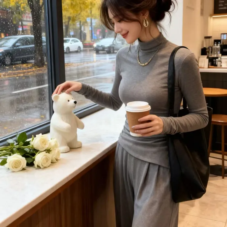 2025秋冬新款德绒小众设计感半高领修身长袖T恤休闲直筒阔腿裤