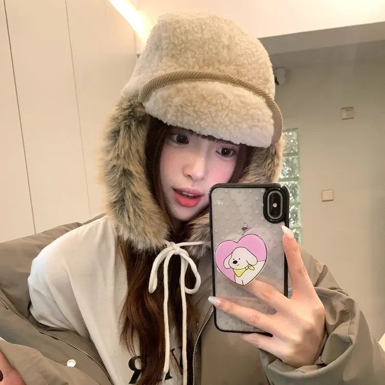 韩版加厚羊羔绒护耳雷锋帽子女冬季大头围户外防寒保暖毛绒护耳帽
