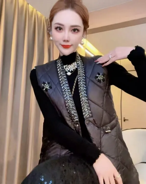 【巴黎早秋】重工钉珠刺绣新中式国风轻奢时尚百搭马甲