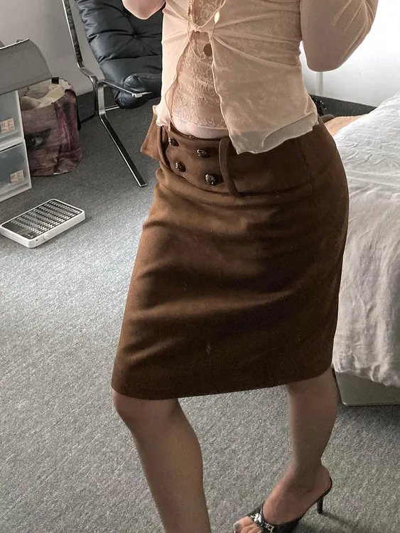 美拉德时尚麂皮宽腰带直筒包臀半身裙女秋冬时髦摩登修身包臀中裙