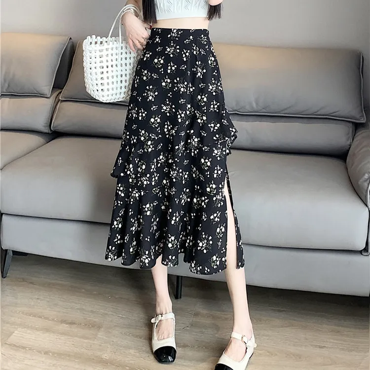 夏季碎花半身裙中长款A字版小个子2025新款女装长裙开叉高腰a裙子