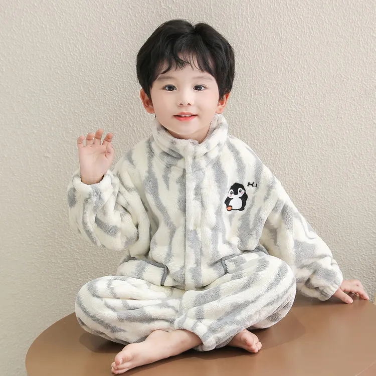 儿童珊瑚绒睡衣秋冬季加厚男孩宝宝法兰绒卡通套装冬款男童家居服