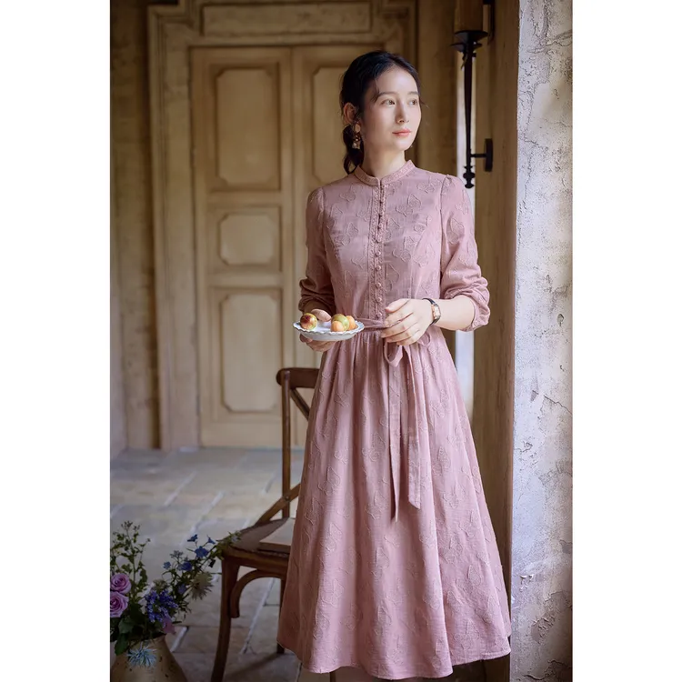红念粉色提花棉麻连衣裙女长袖修身秋季2025新款女装气质优雅裙子
