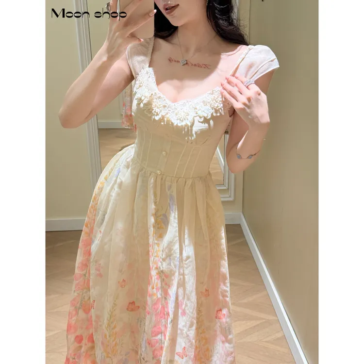 Moon-X619 法式洛神花语气质设计感定位花朵长裙小飞袖印花连衣裙