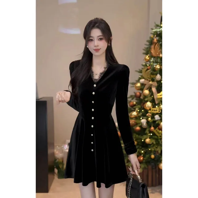 YUANLIANSU/圆脸酥【甜茶言月】轻奢优雅风收腰V领丝绒连衣裙秋冬