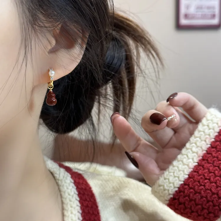 【黑糖饰品】红色葫芦耳扣复古轻奢高级感百搭两戴耳环E1950