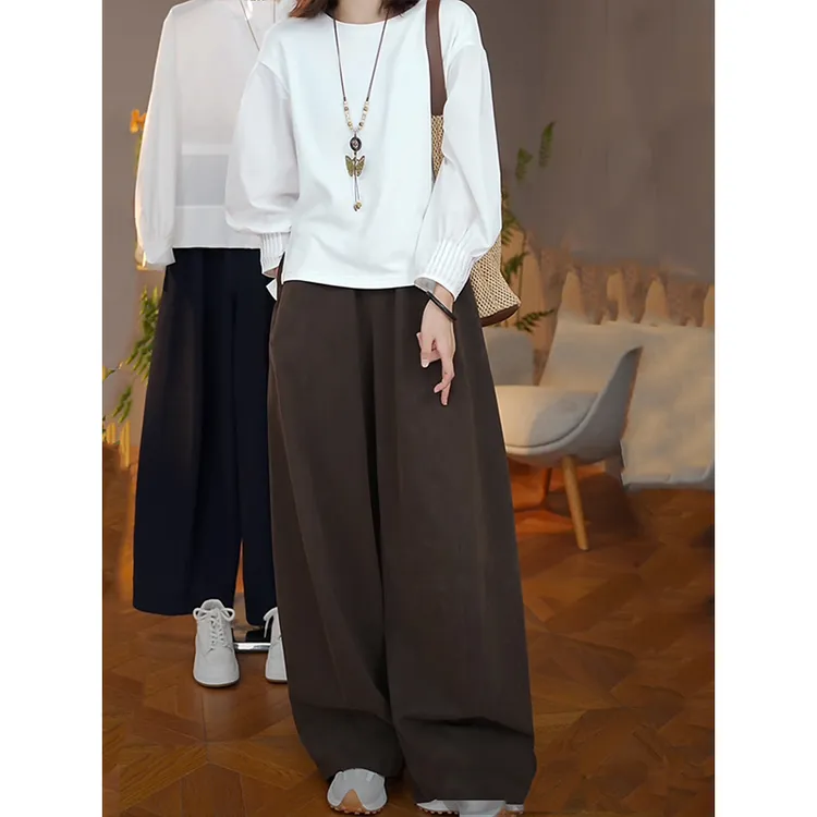 巨好看的早秋一整套2025新款女装设计感白色t恤+阔腿裤慵懒两件套