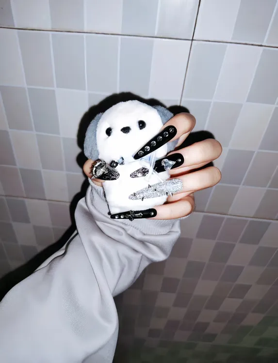 【1.8万人收藏】美甲哥特风纯手工穿戴甲暗黑4.0长尖可改甲型穿戴甲