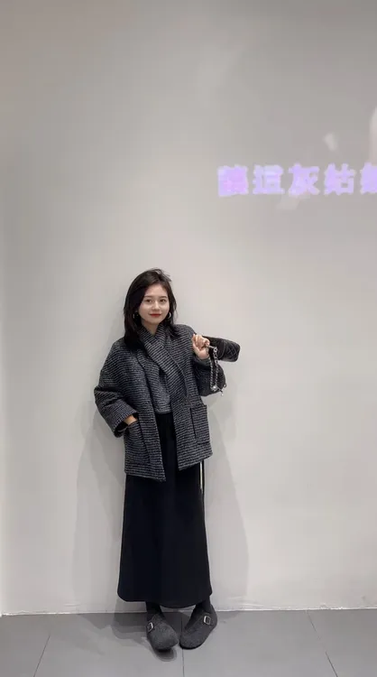 秋冬款韩系氛围感2025秋冬女装小香风外套休闲气质显瘦半身裙子潮