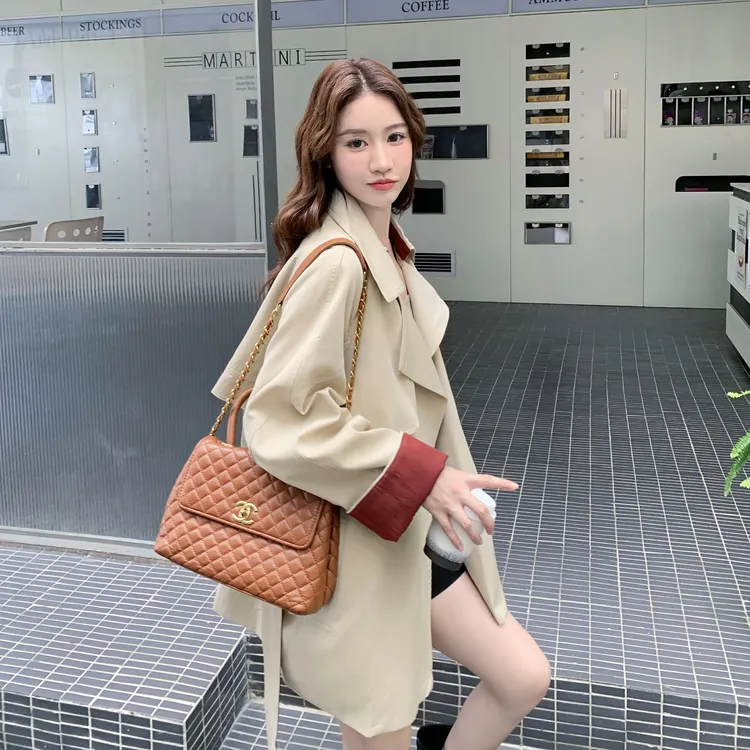 法式高级感御姐气质上衣女2025秋季新款巨时尚显瘦中长款风衣外套