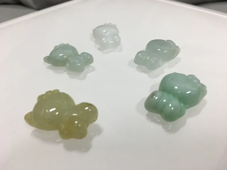 A货翡翠Kitty猫吊坠随机发一对