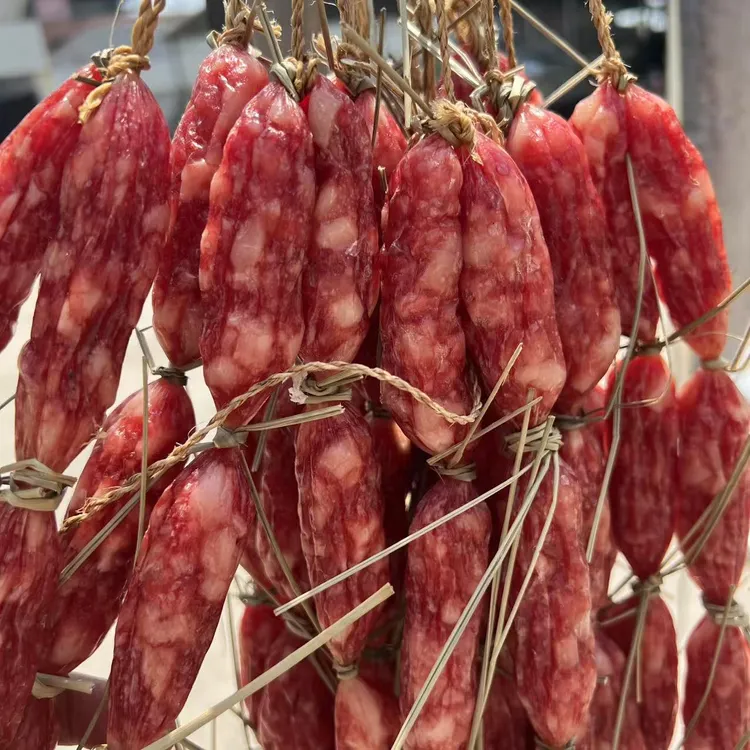 广式纯猪肉腊肠珍珠一口肠三七肥瘦腊肠咸甜腊肠农家纯猪肉腊肠