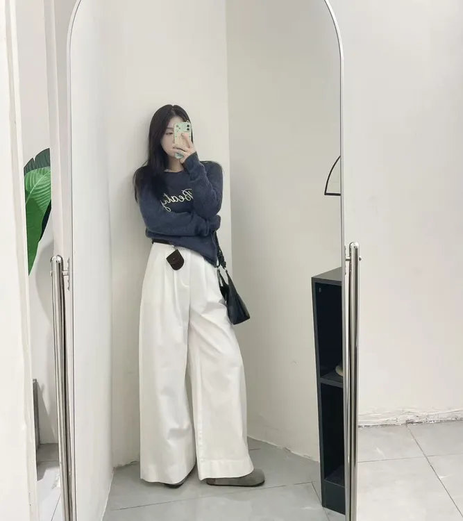 2025秋季新款韩系气质字母蓝色毛衣高腰显瘦百搭阔腿裤两件套装