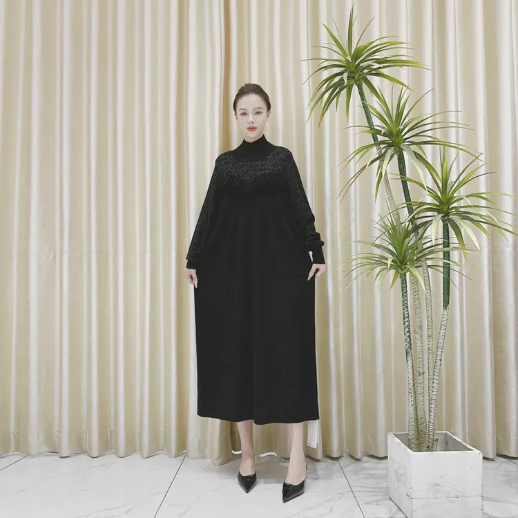 9925黑色拼接设计款羊毛气质秋冬轻奢针织连衣裙时尚复古