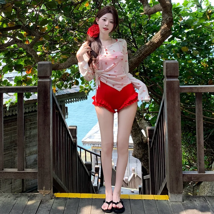 OneTwo【莓果】新款红连体泳衣女罩衫遮肉显瘦白少女温泉度假拍照