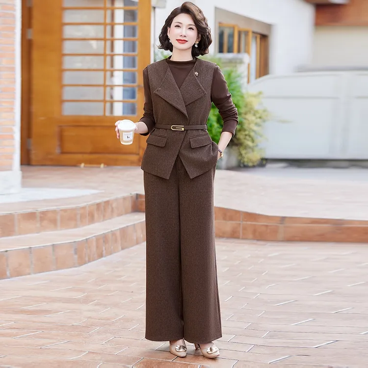 罗蒙年轻妈妈春款套装中老年女洋气西装马甲阔太太内搭休闲三件套
