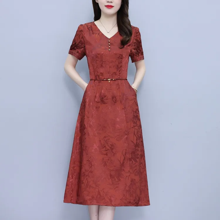 有口袋真丝桑蚕丝连衣裙女夏季2025新款香云纱气质显瘦妈妈装裙子