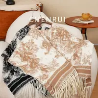 CHENRUI 歆姐 “茹伊丛林”百搭法式披肩加厚流苏披肩保暖围巾3240