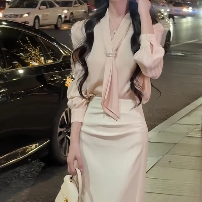 秋季法式轻熟风御姐气质名媛设计感显瘦时尚小香风女装套装