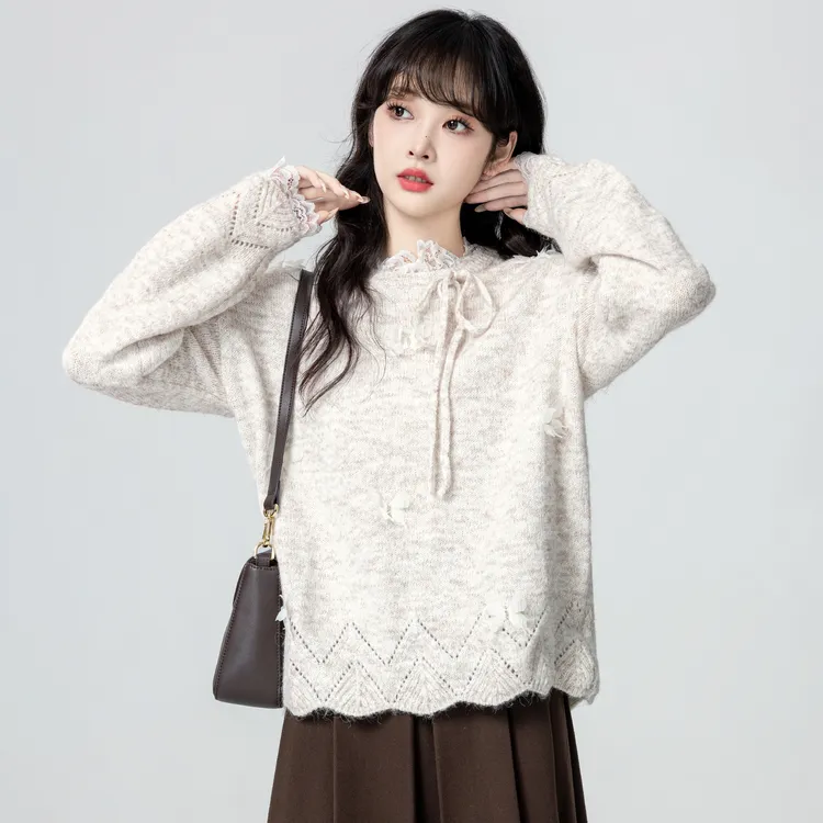 燕麦色圆领毛衣女秋冬2025秋季新款设计感蕾丝拼接内搭针织衫上衣