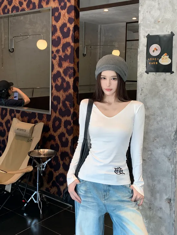 美式甜酷风印花修身长袖女秋冬新款收腰打底衫内搭辣妹上衣女潮