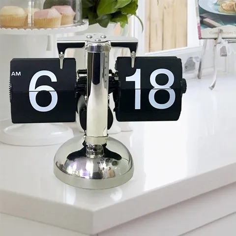 自动伸缩创意时钟钟机械座钟台钟静音复古翻页客厅欧式摆件拉杆表