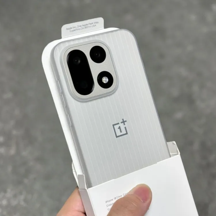 适用一加15手机壳超薄磨砂不发黄新款1+15半透明oneplus13t保护套