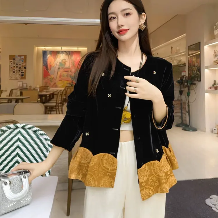 高级感丝绒拼色钉珠外套女2025秋冬新款复古减龄显瘦宽松上衣